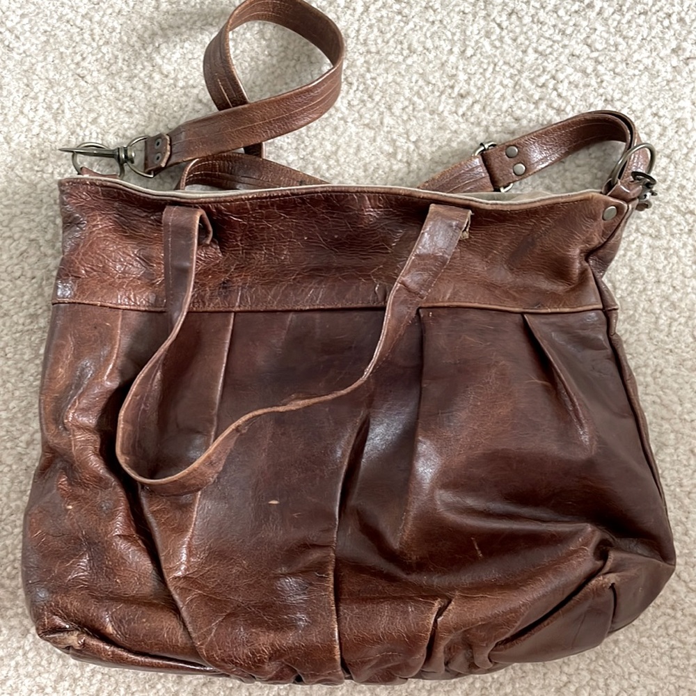 Jenny N. Design Handmade Leather Purse